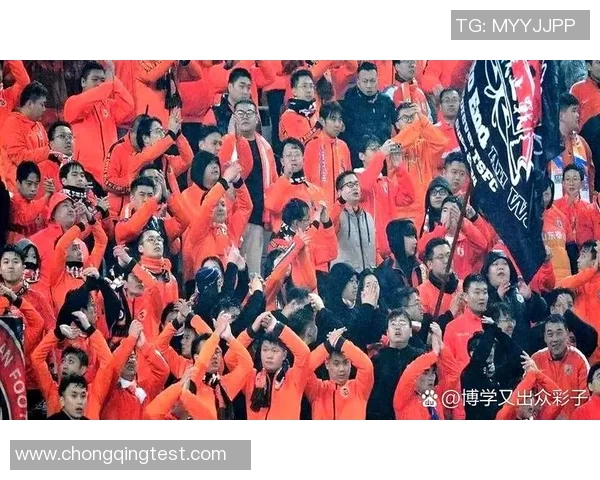 山东泰山迎强敌鏖战赛场激烈对决胜负悬念引球迷热议